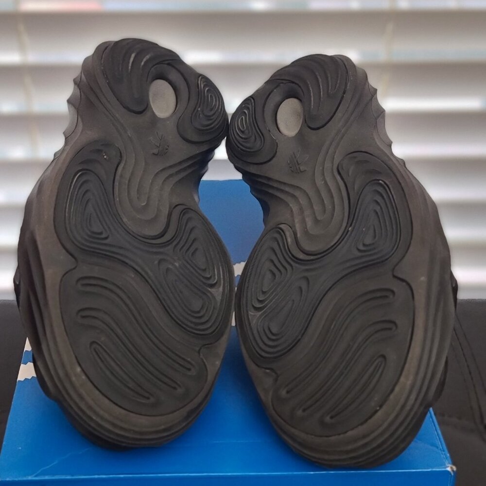 Addidas - Picture 3 of 6